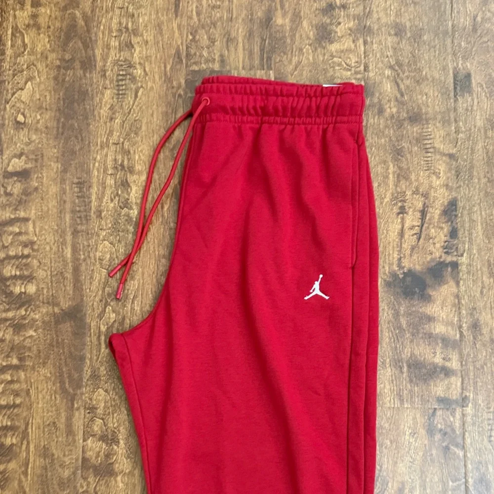 Jordan Multi Sport Red Sweatpants Size XL
